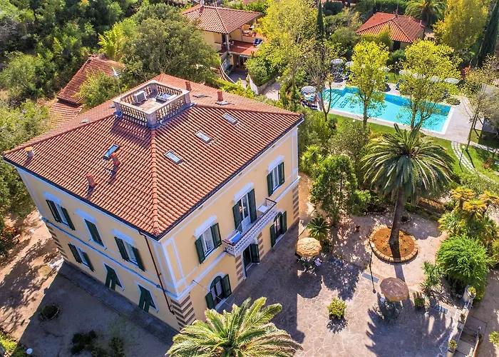 Teresa ポルト・アッズッロ