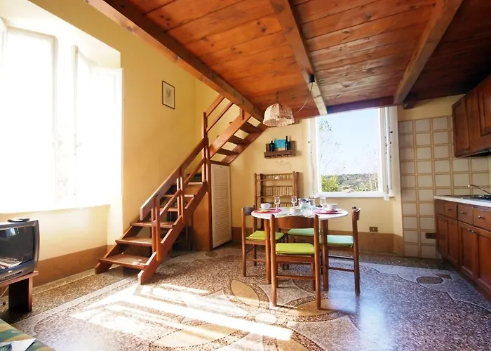 Апартаменты Teresa Порт-Аццурро