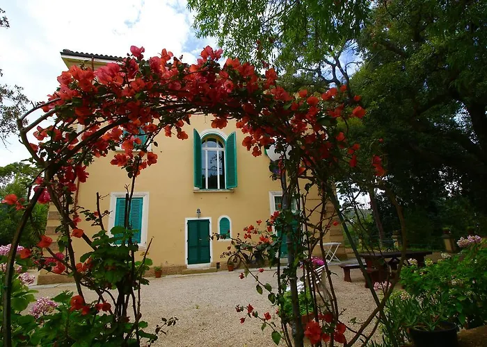 Teresa Порт-Аццурро