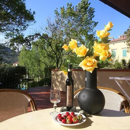 Apartamento Teresa Porto Azzurro